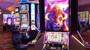 Responsible gaming notice inside the 8777bet mobile app interface at night